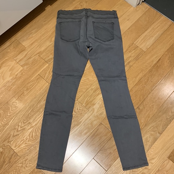 FRAME DENIM LE SKINNY DE JEANNE GREY JEANS - Picture 6 of 6